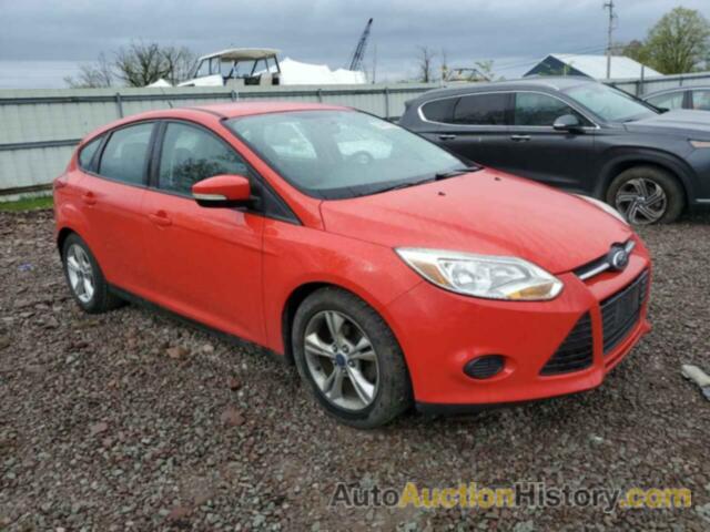 FORD FOCUS SE, 1FADP3K22EL125588