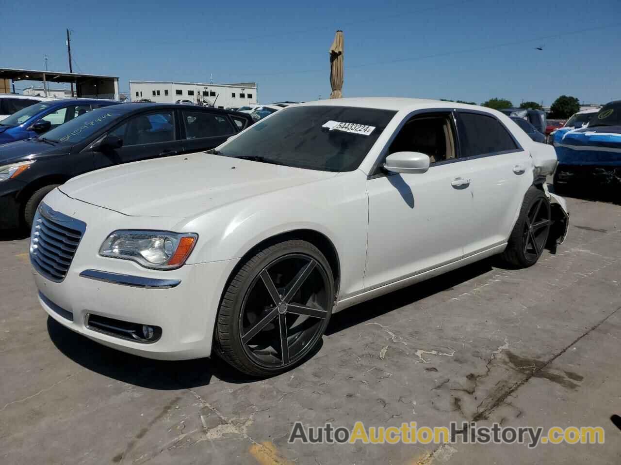 CHRYSLER 300, 2C3CCAAG2DH659256