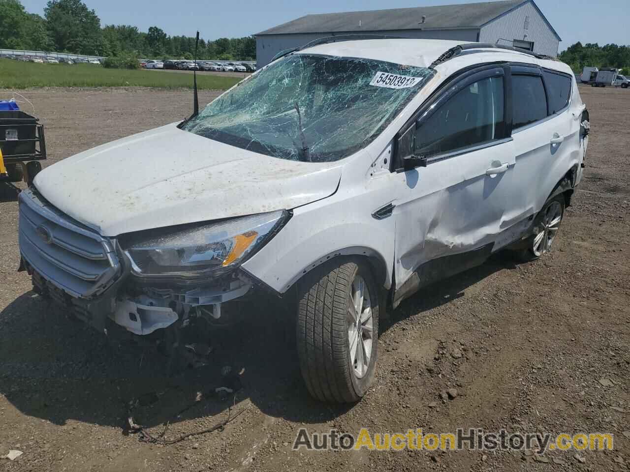 2018 FORD ESCAPE SE, 1FMCU9GD2JUD40240