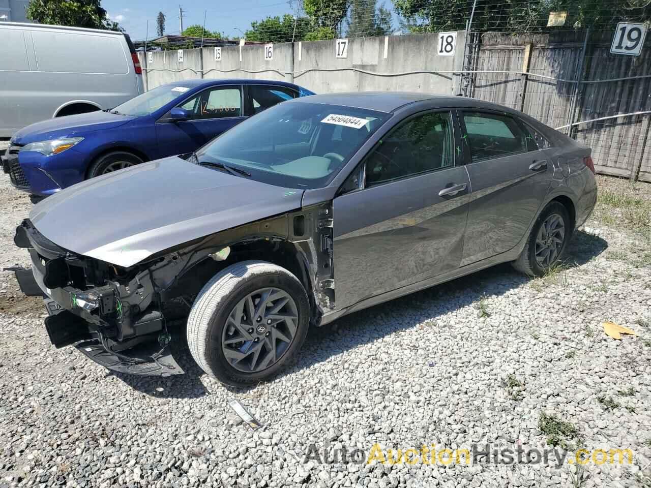 HYUNDAI ELANTRA SEL, KMHLM4DG3RU709183