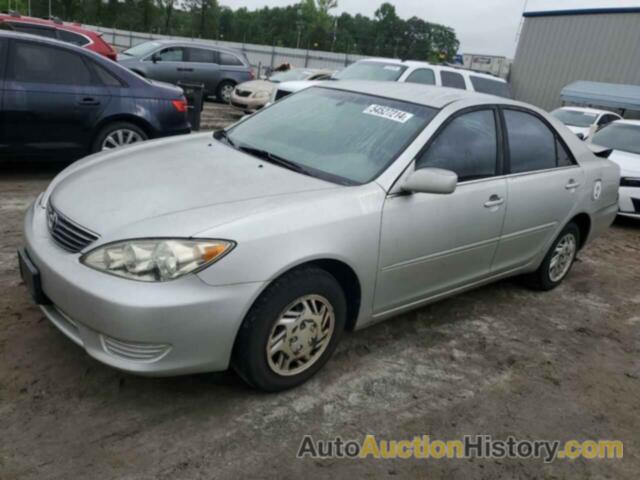 TOYOTA CAMRY LE, 4T1BE32K25U951936