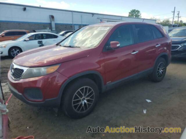 KIA SORENTO BASE, 5XYKTCA11BG064117