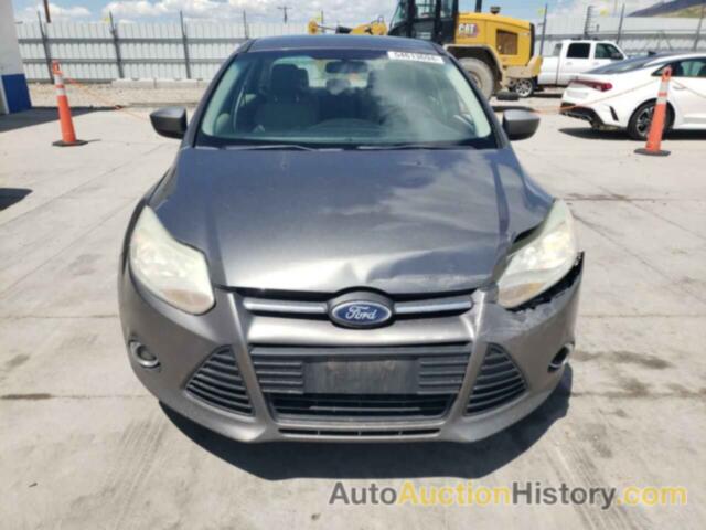 FORD FOCUS SE, 1FAHP3F29CL179236