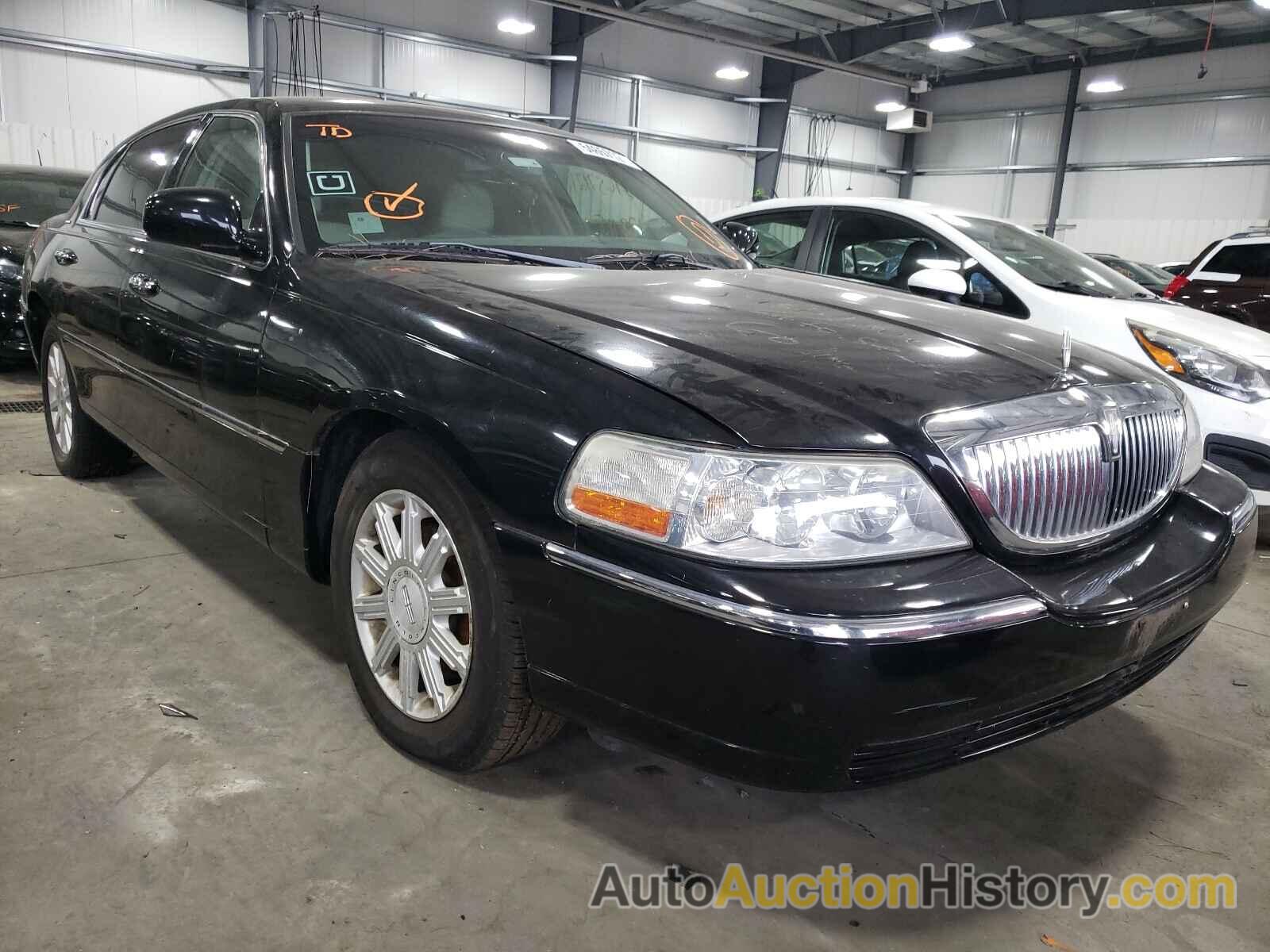 2006 LINCOLN TOWNCAR SIGNATURE, 1LNHM81V76Y621001