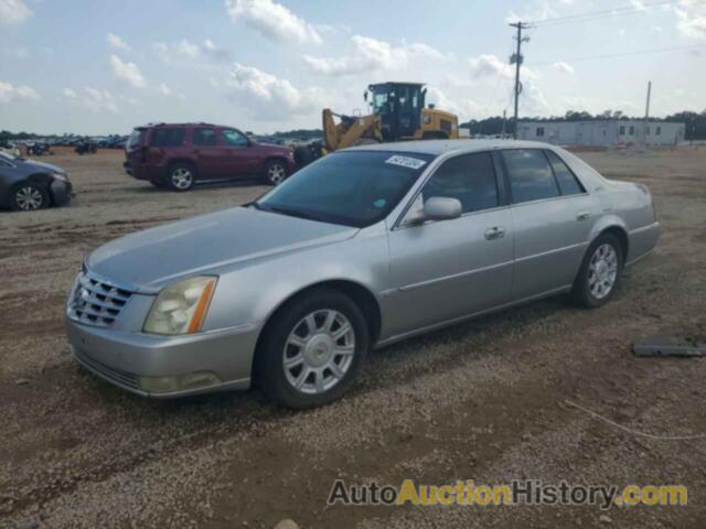 CADILLAC DTS, 1G6KD57Y08U125674