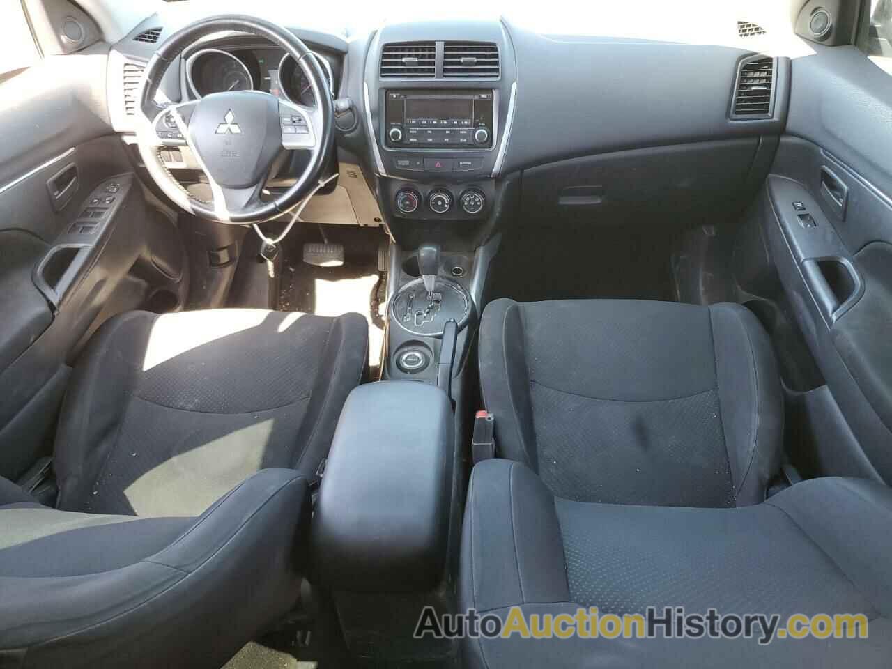 MITSUBISHI OUTLANDER ES, 4A4AR3AU6EE032712