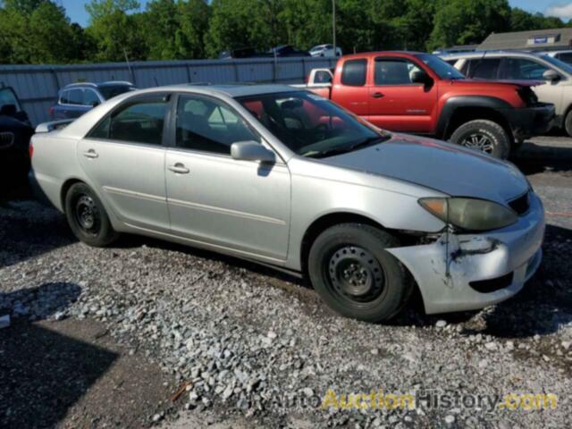 TOYOTA CAMRY LE, 4T1BE32K35U526645