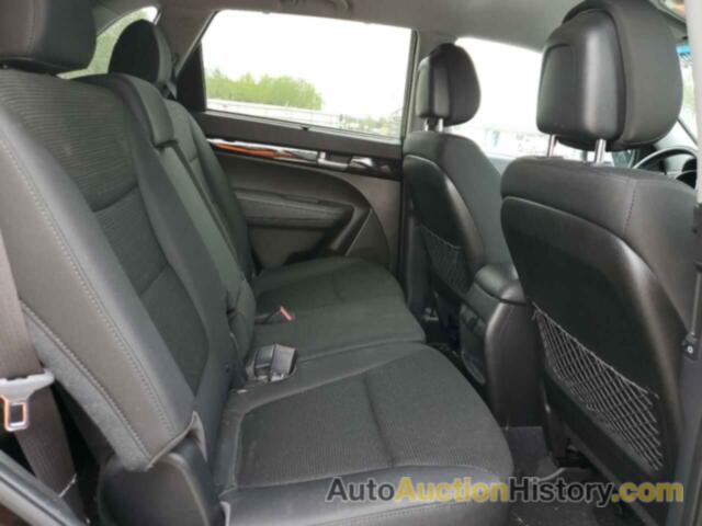 KIA SORENTO LX, 5XYKT4A65FG653629