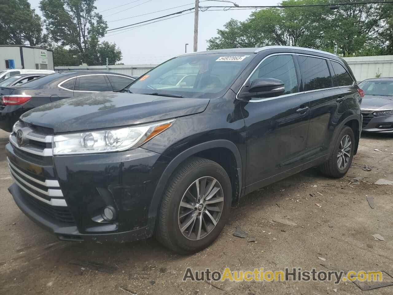 2018 TOYOTA HIGHLANDER SE, 5TDJZRFHXJS523178