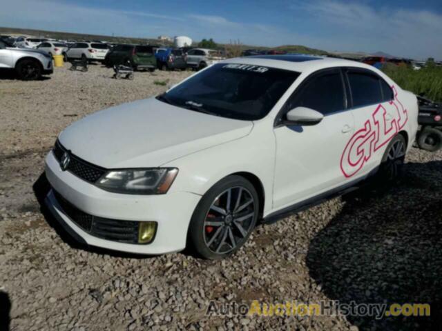 VOLKSWAGEN JETTA GLI, 3VW4S7AJXDM299394