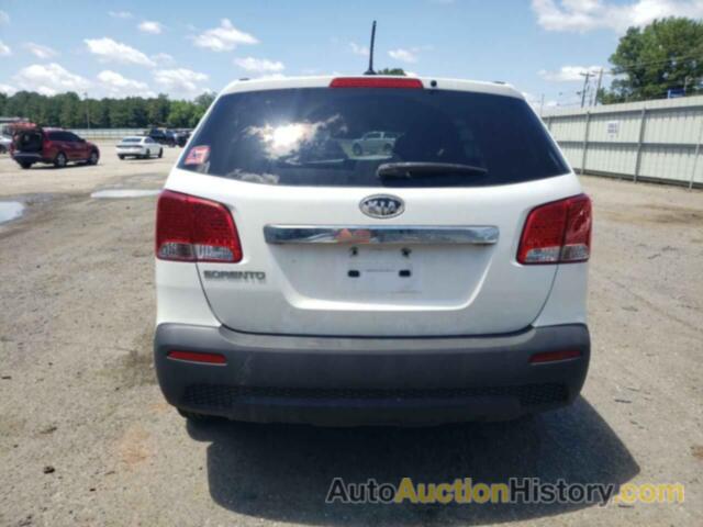 KIA SORENTO BASE, 5XYKT3A11BG003009