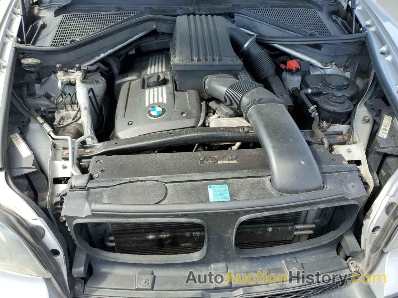 BMW X5 3.0I, 5UXFE43558L033174