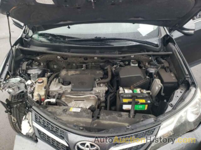 TOYOTA RAV4 XLE, JTMRFREV2FD163488