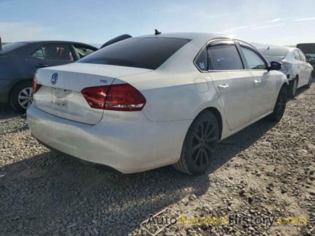 VOLKSWAGEN PASSAT S, 1VWAT7A39FC020488