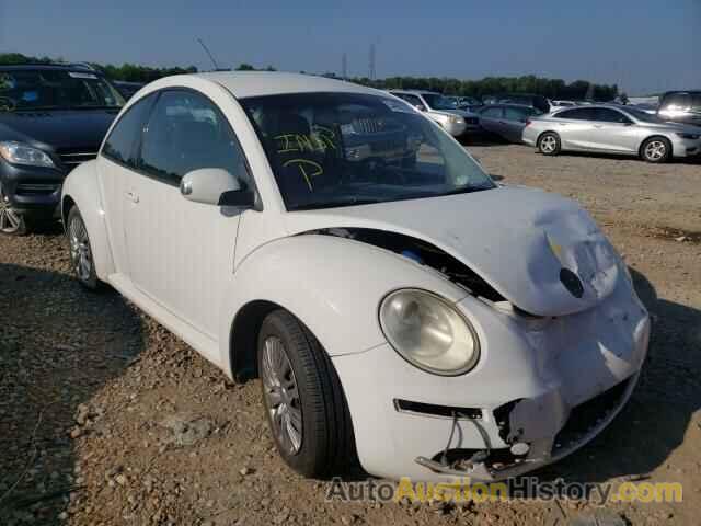 2010 VOLKSWAGEN BEETLE, 3VWPW3AGXAM020245