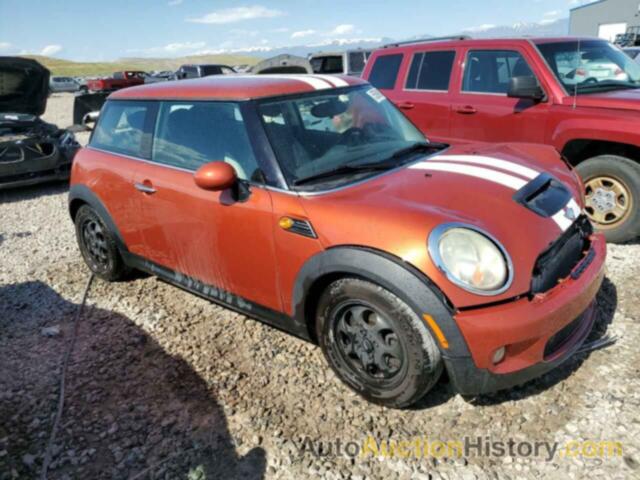 MINI COOPER, WMWSU3C55CT256480