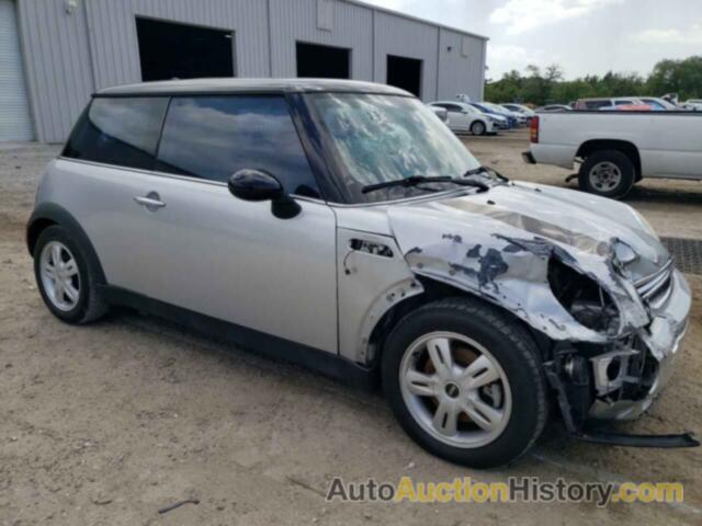 MINI COOPER, WMWRC33526TK65885