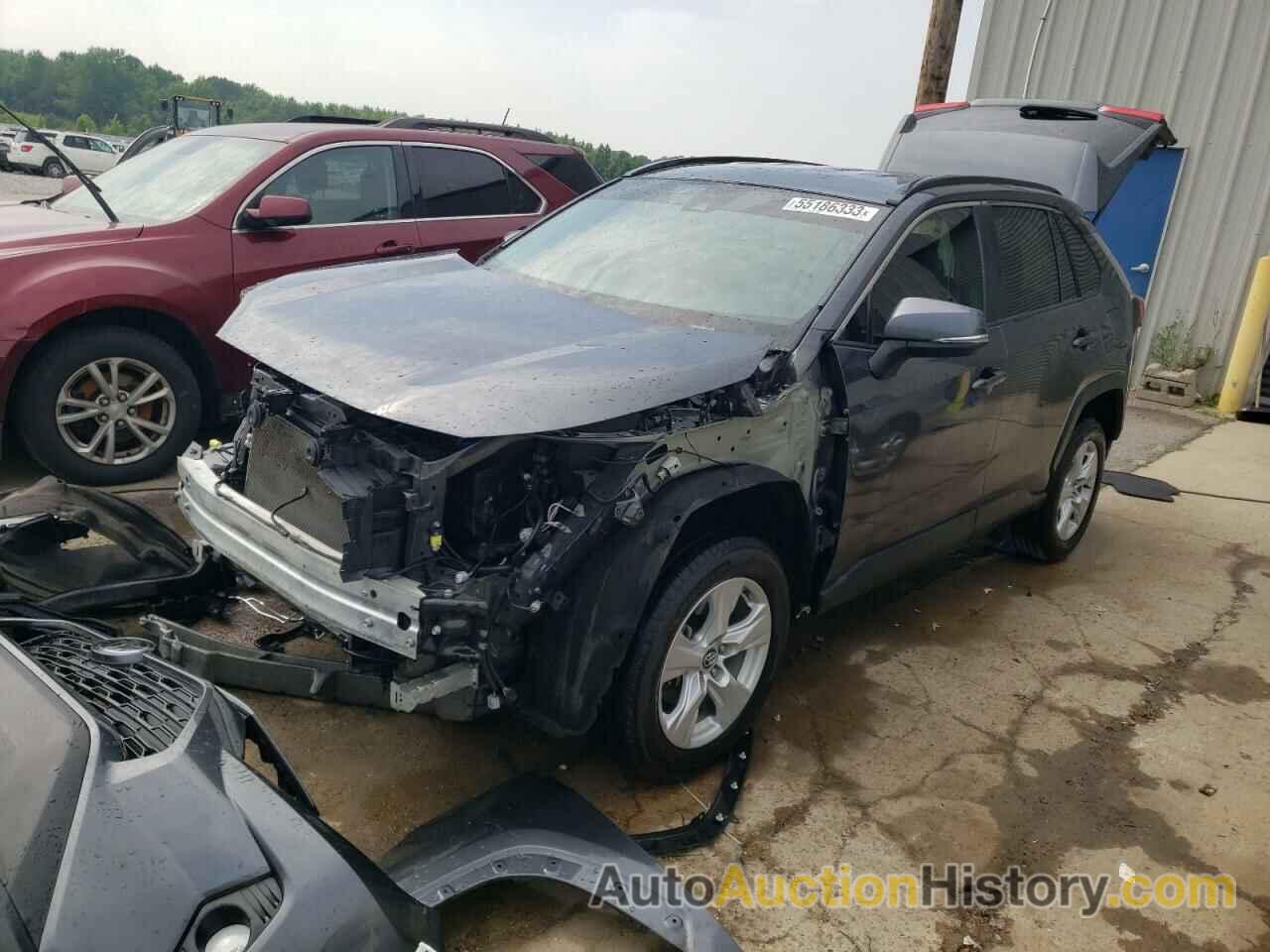 2020 TOYOTA RAV4 XLE, 2T3W1RFV4LC043899