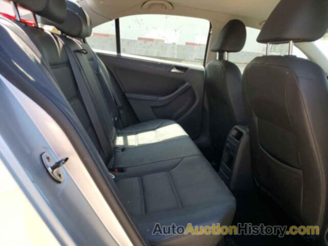 VOLKSWAGEN JETTA SE, 3VWBP7AJ0CM013995