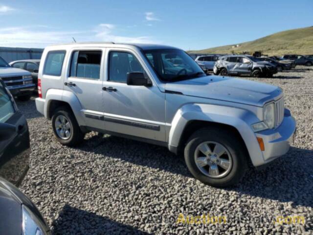 JEEP LIBERTY SPORT, 1C4PJMAKXCW209024