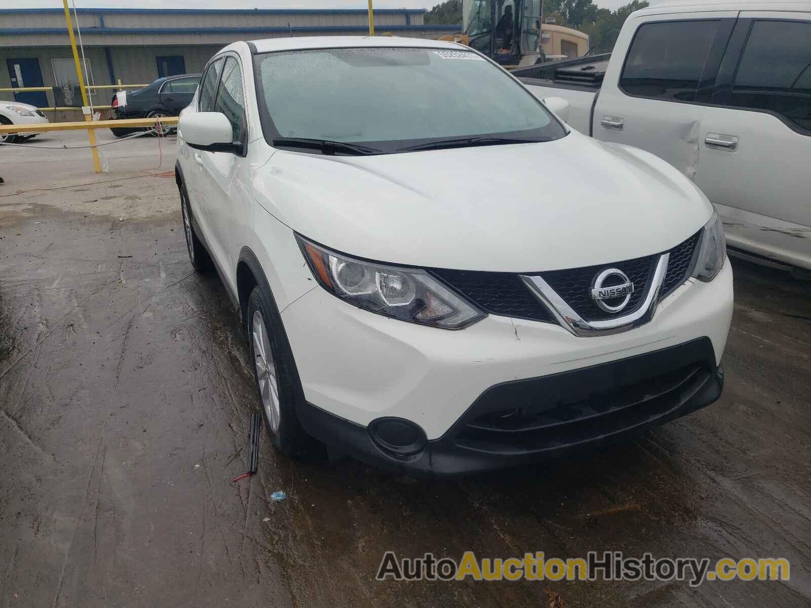 2017 NISSAN ROGUE S, JN1BJ1CP5HW025816