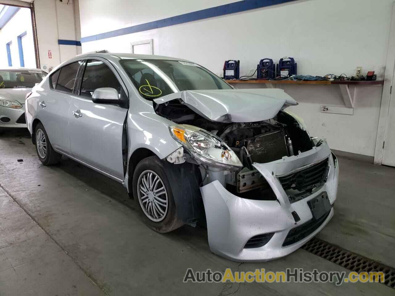 2014 NISSAN VERSA S, 3N1CN7AP4EK452202