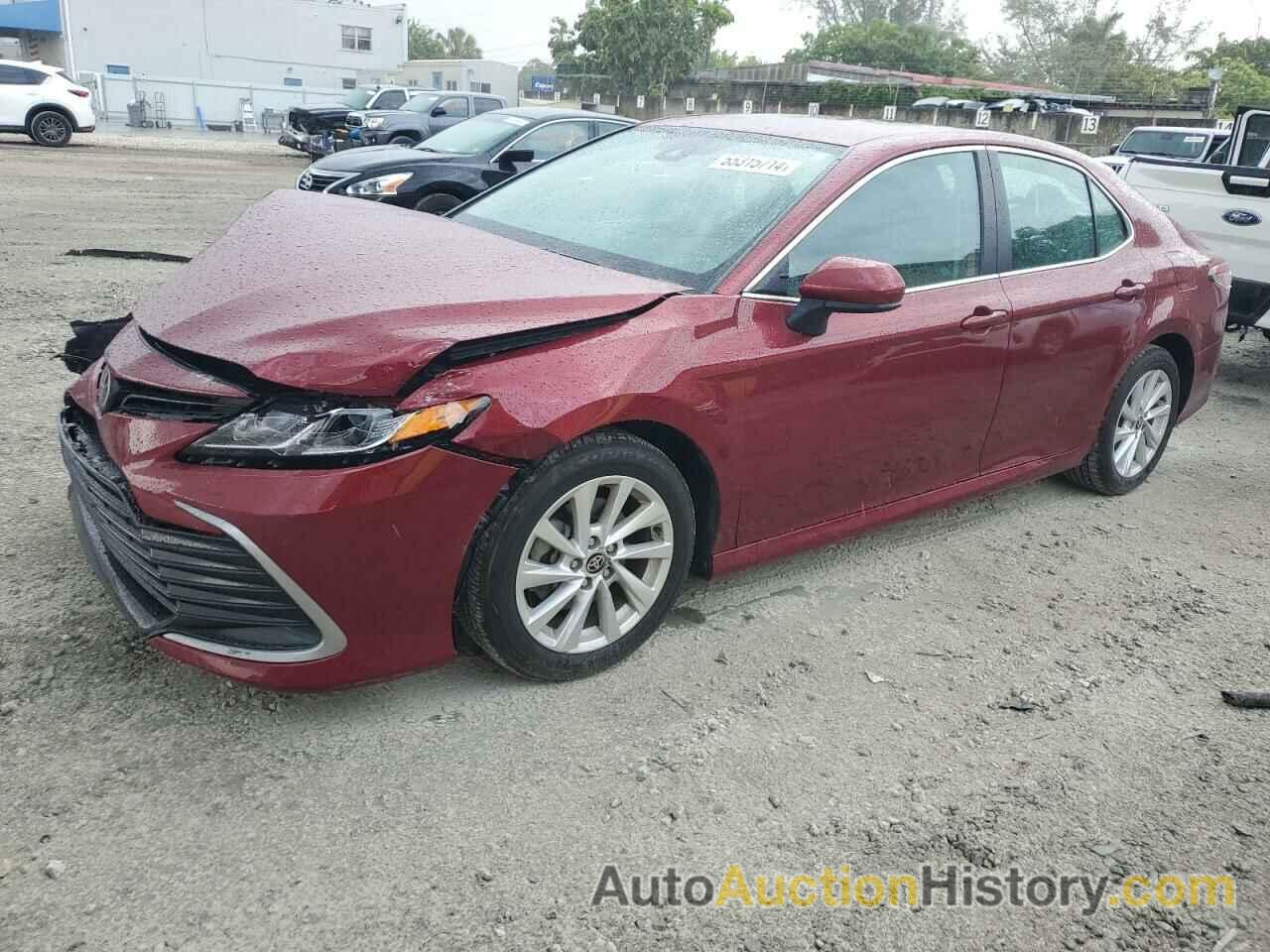 TOYOTA CAMRY LE, 4T1C11AK3MU475930