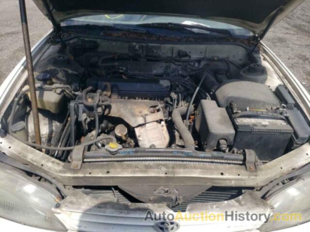 TOYOTA CAMRY LE, 4T1SK12EXSU627765