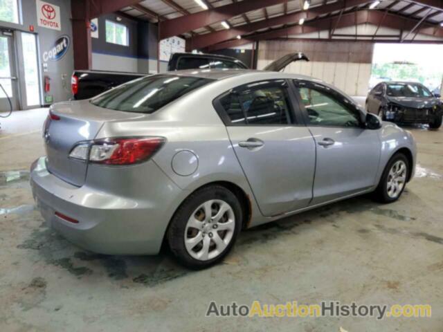 MAZDA 3 I, JM1BL1UF0C1556747