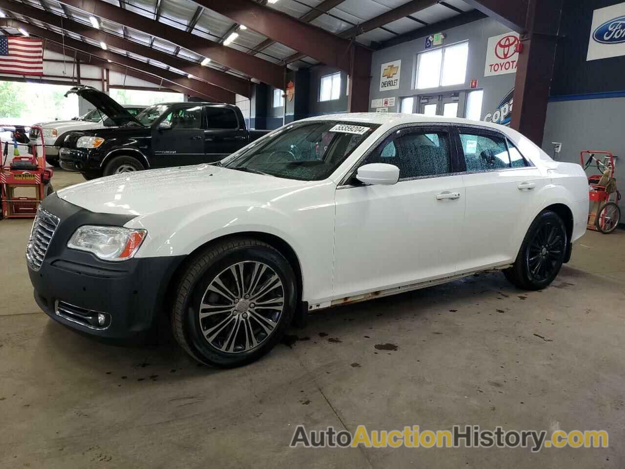 CHRYSLER 300, 2C3CCARG6DH733248