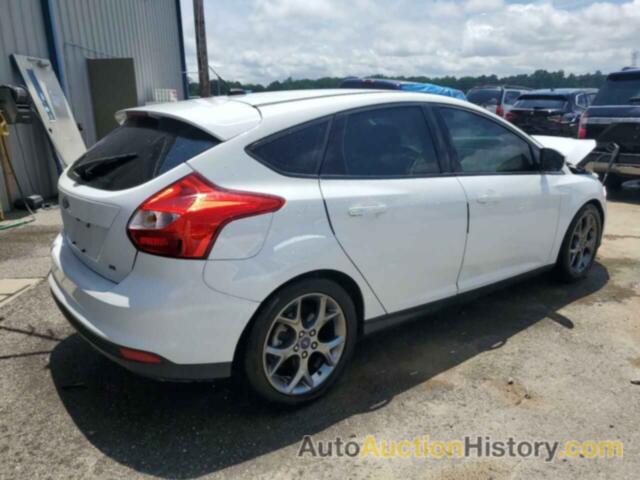 FORD FOCUS SE, 1FADP3K22EL256178