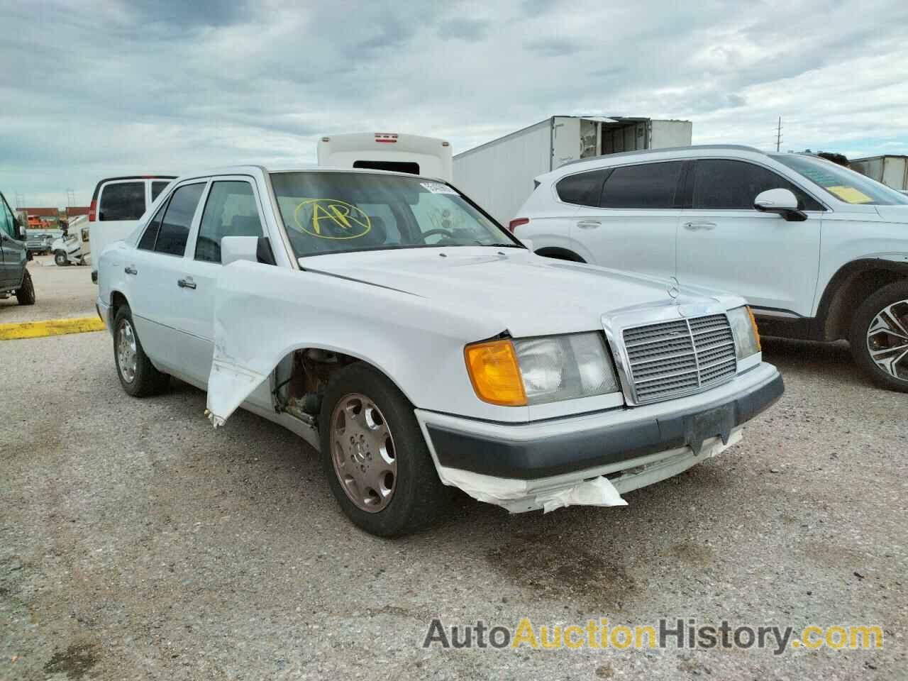 1990 MERCEDES-BENZ 300-CLASS E 2.6, WDBEA26D4LB228275