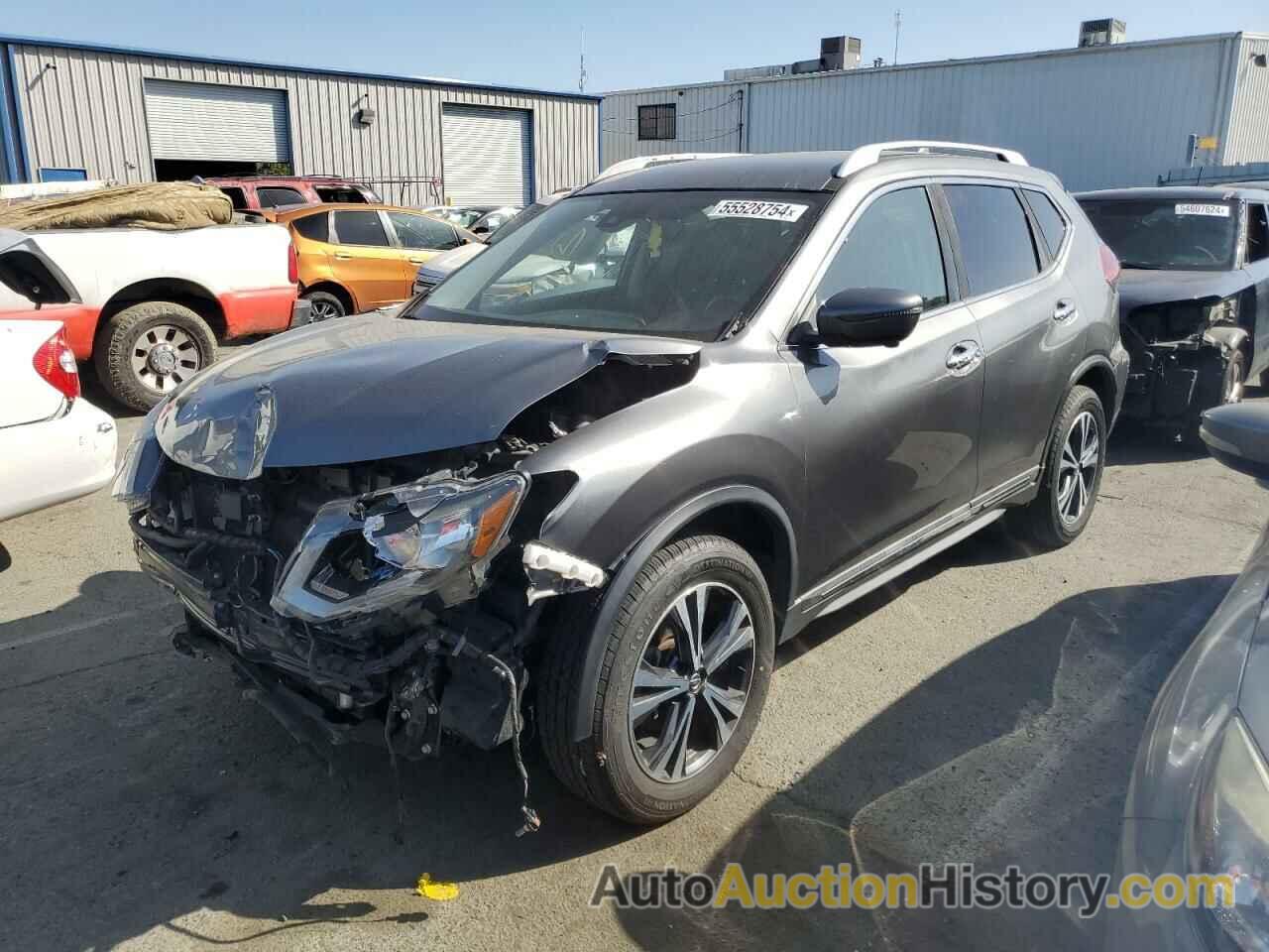 NISSAN ROGUE S, 5N1AT2MV6JC799646