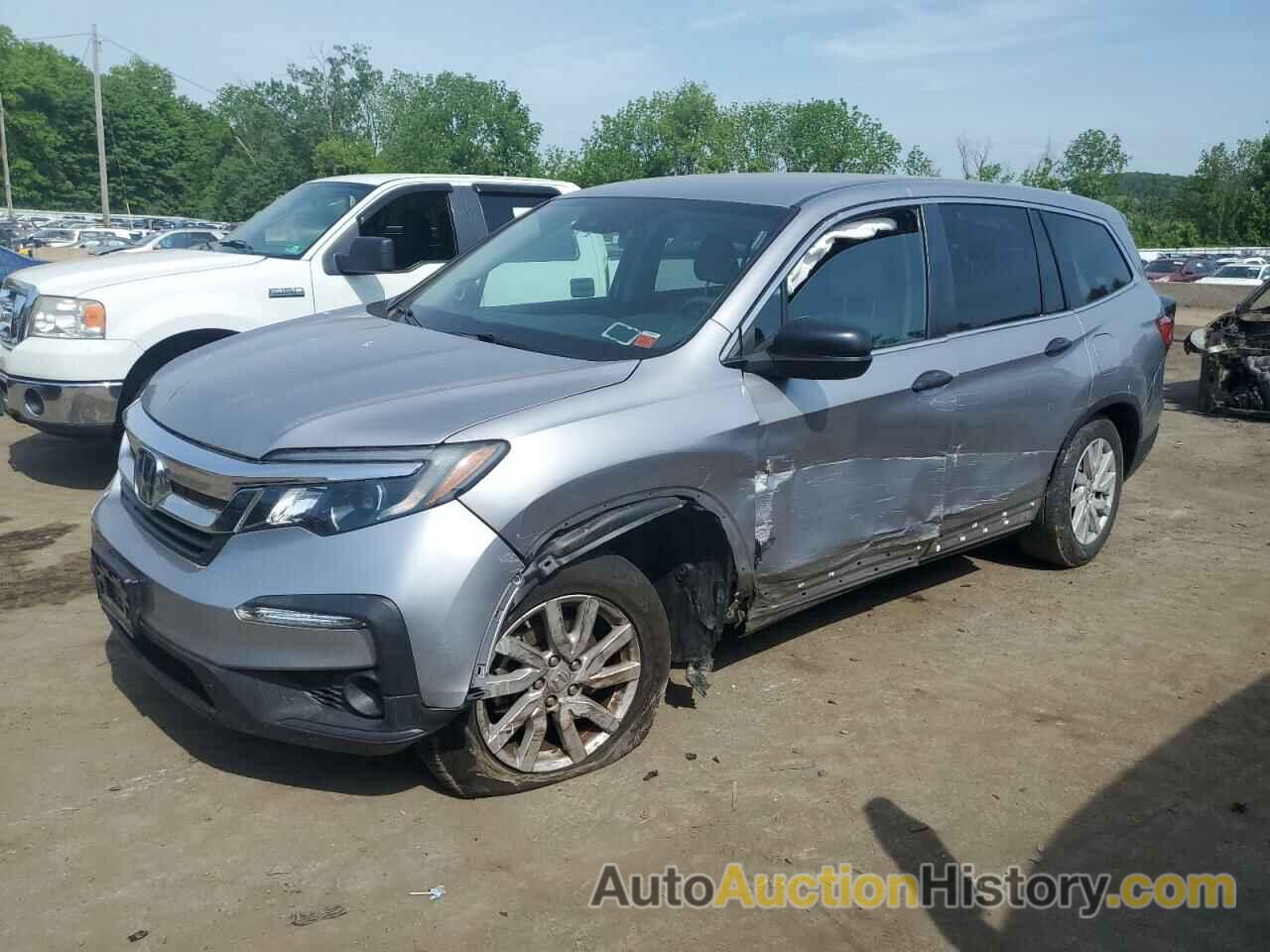 HONDA PILOT LX, 5FNYF6H16KB086839