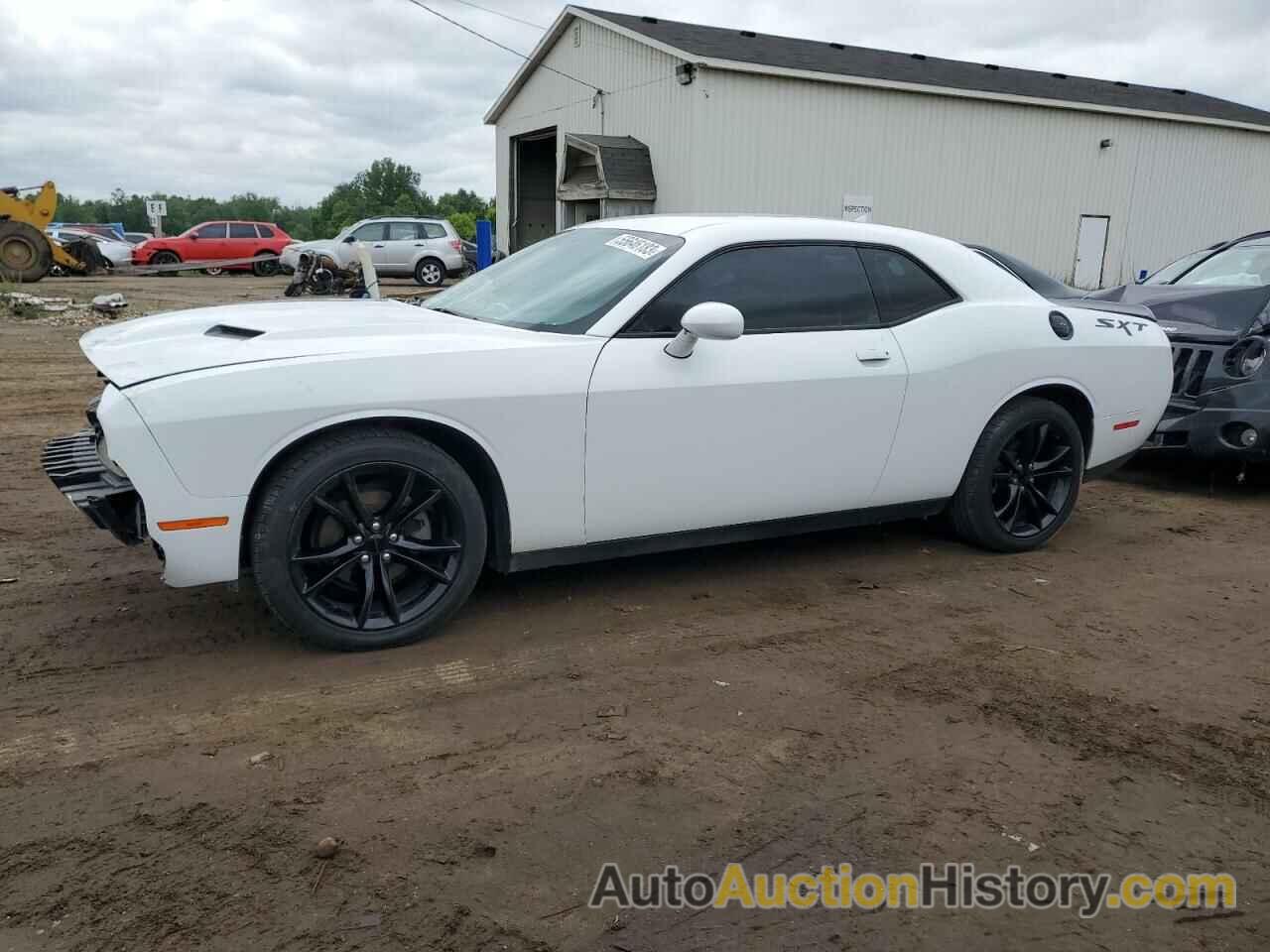 2016 DODGE CHALLENGER SXT, 2C3CDZAG7GH195851