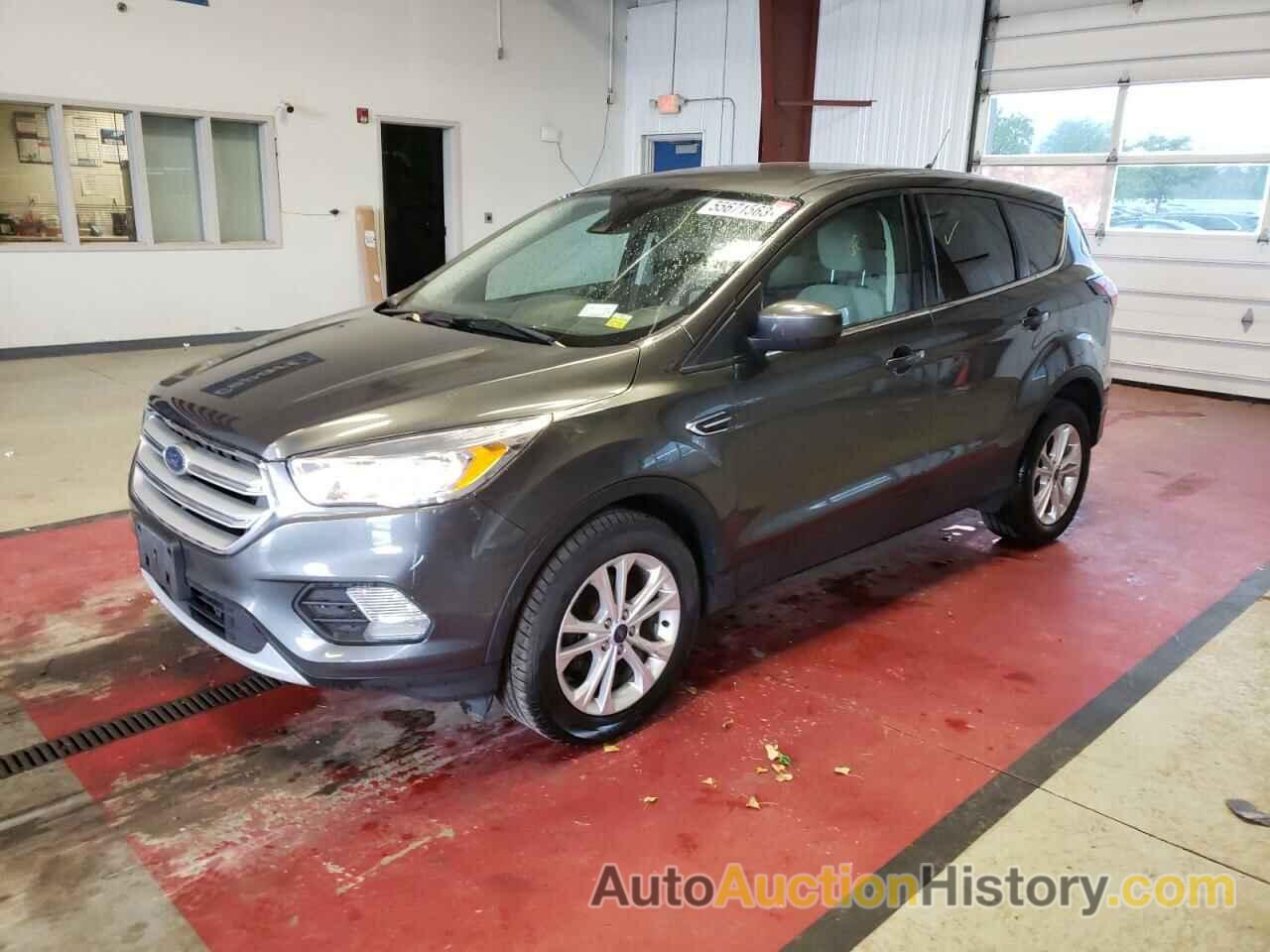 2019 FORD ESCAPE SE, 1FMCU0GD2KUB10808