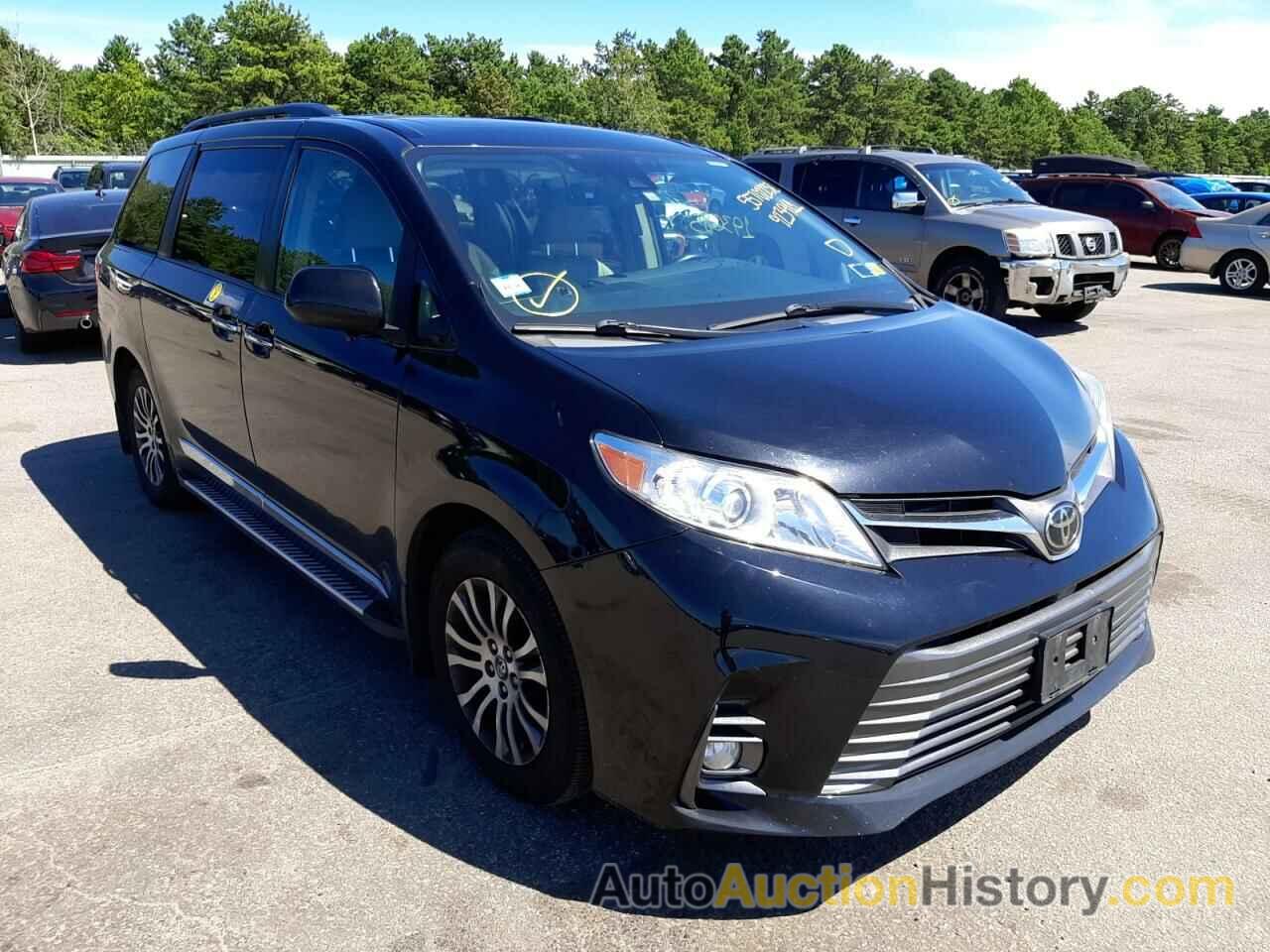 2018 TOYOTA SIENNA XLE, 5TDYZ3DC1JS923911