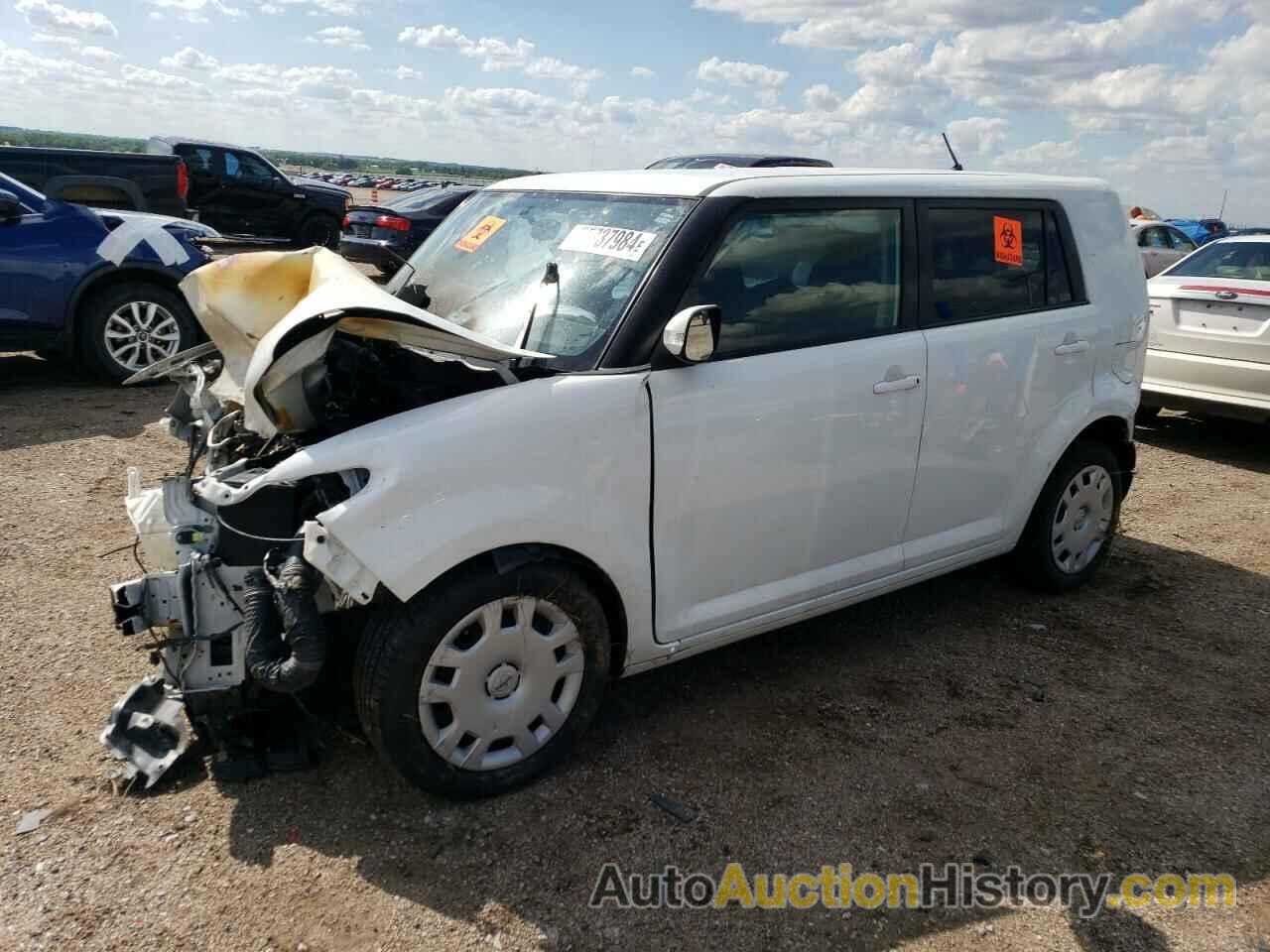 TOYOTA SCION, JTLZE4FE7FJ075935