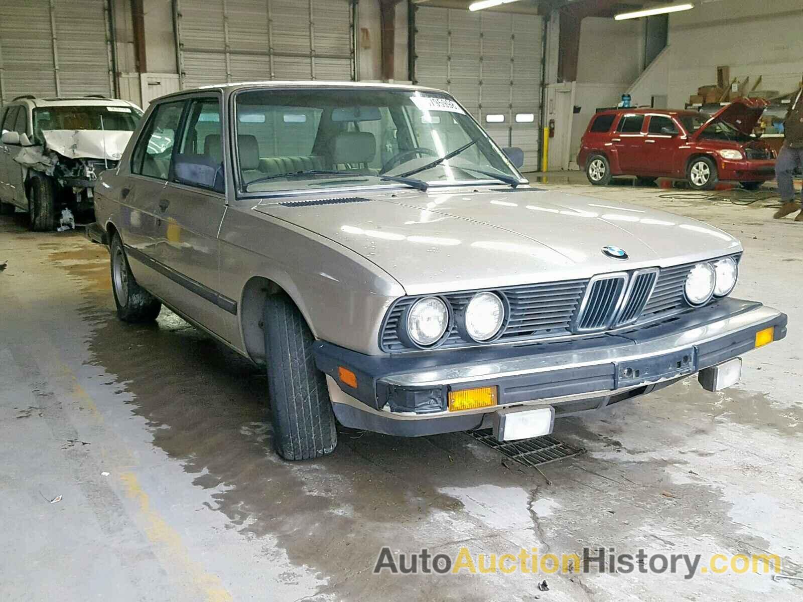 1988 BMW 528 E AUTOMATIC, WBADK8302J9900057