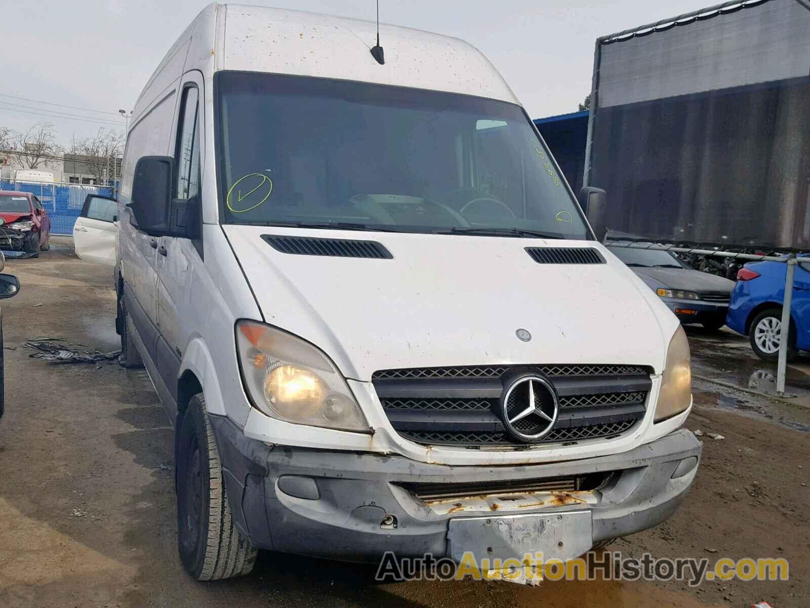 2010 MERCEDES-BENZ SPRINTER 2500, WD3PE8CC2A5462885