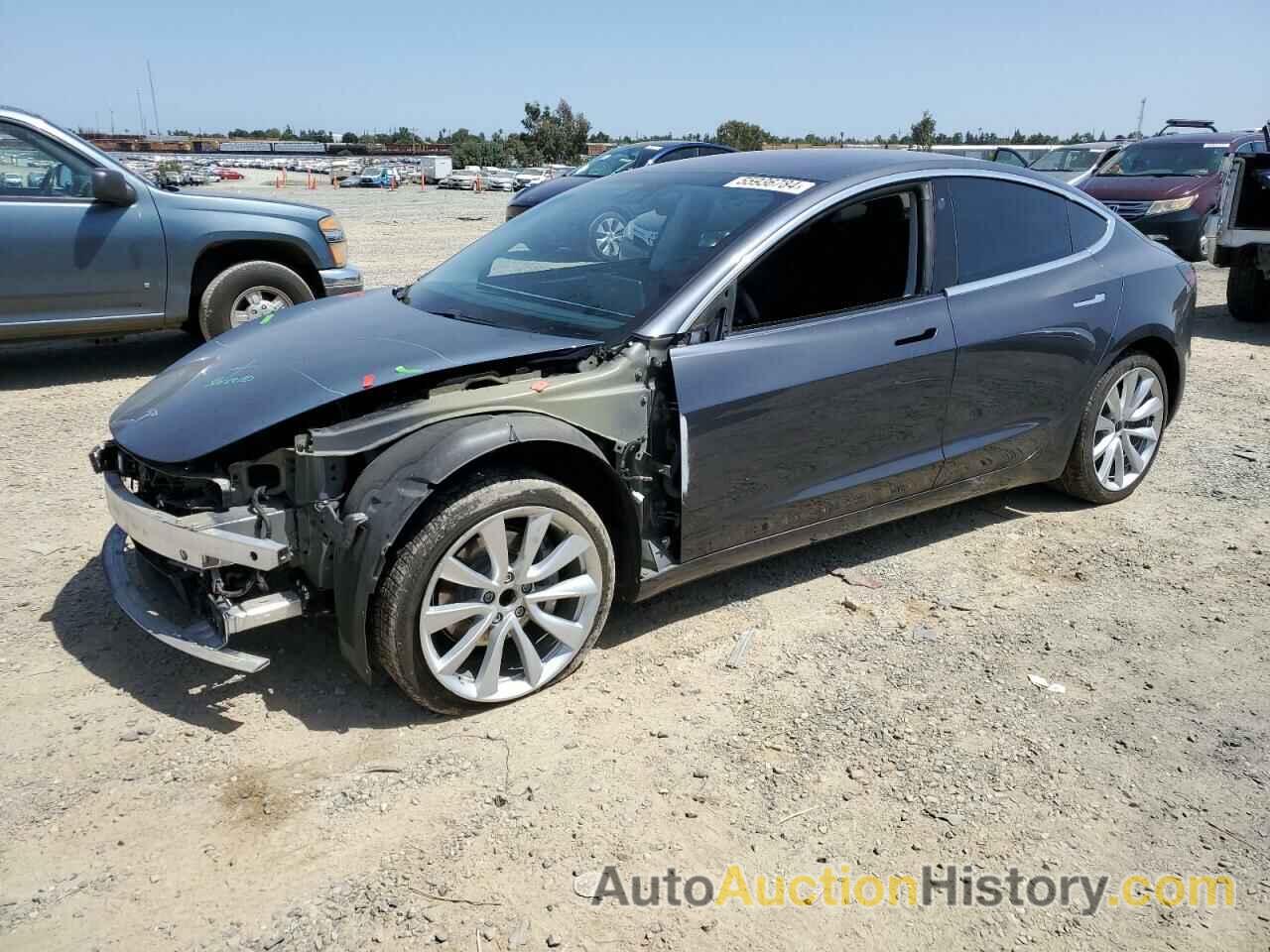 TESLA MODEL 3, 5YJ3E1EAXJF009541