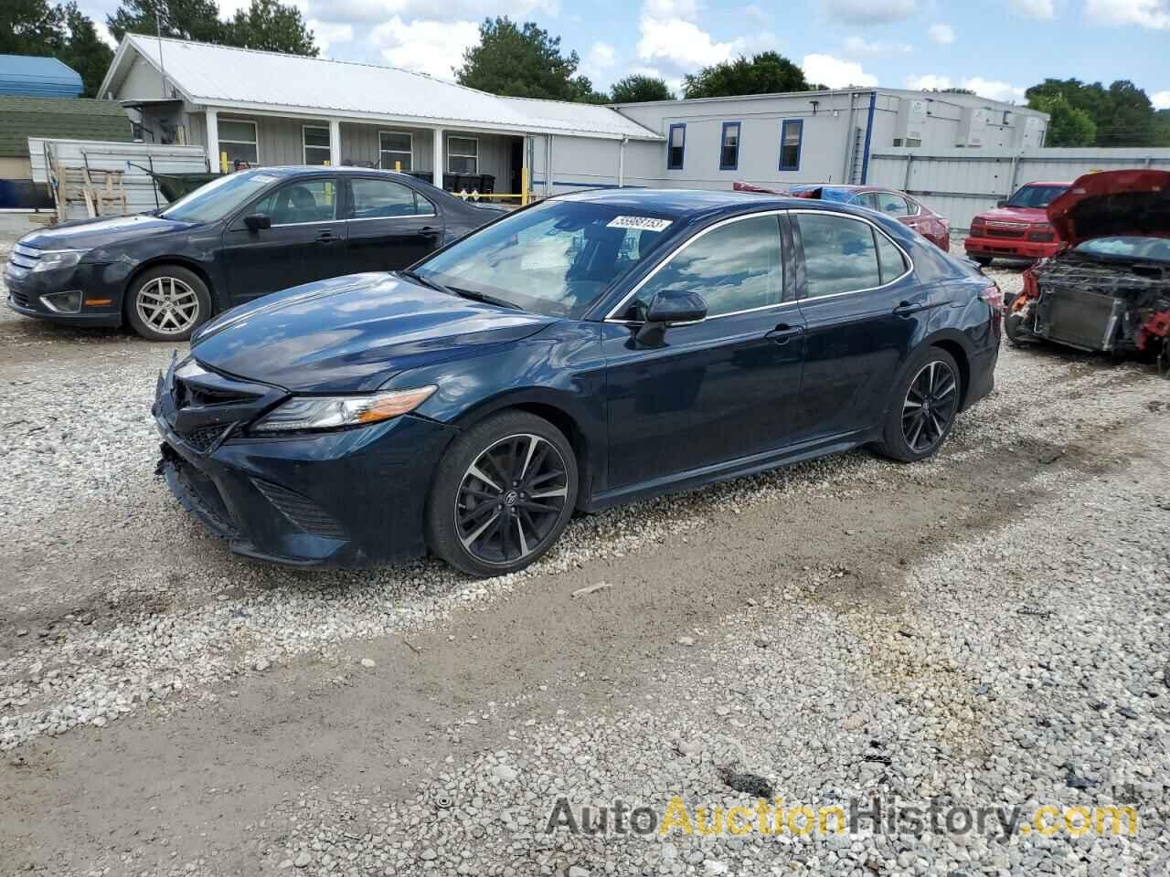 2018 TOYOTA CAMRY XSE, 4T1B61HK0JU510924