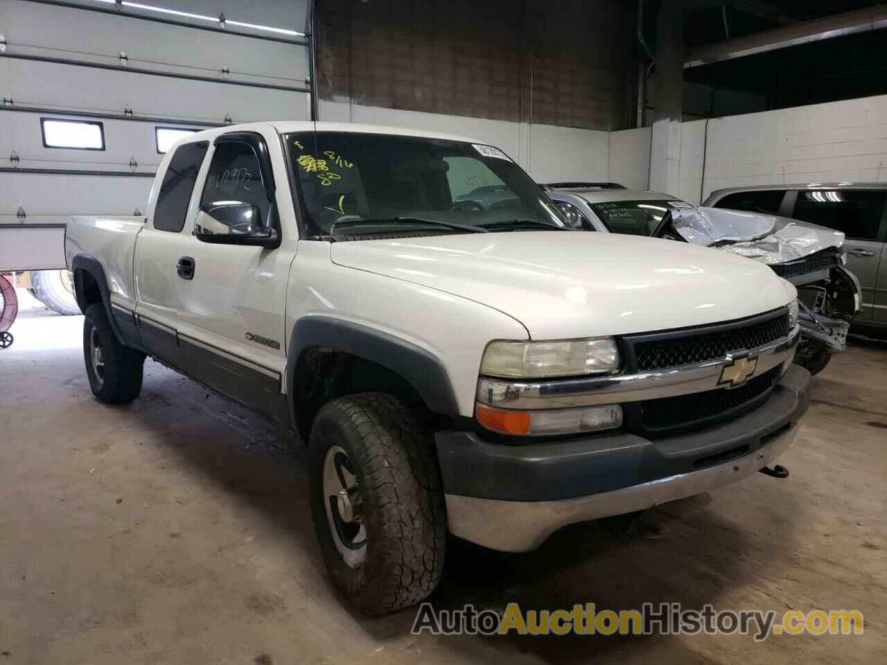 2001 CHEVROLET SILVERADO K2500 HEAVY DUTY, 1GCHK29U91E137618