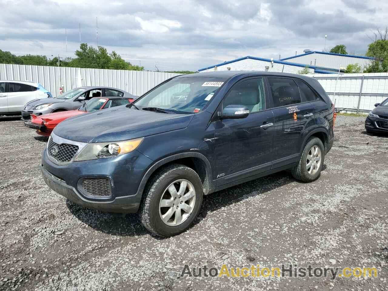 2011 KIA SORENTO BASE, 5XYKTCA19BG139615