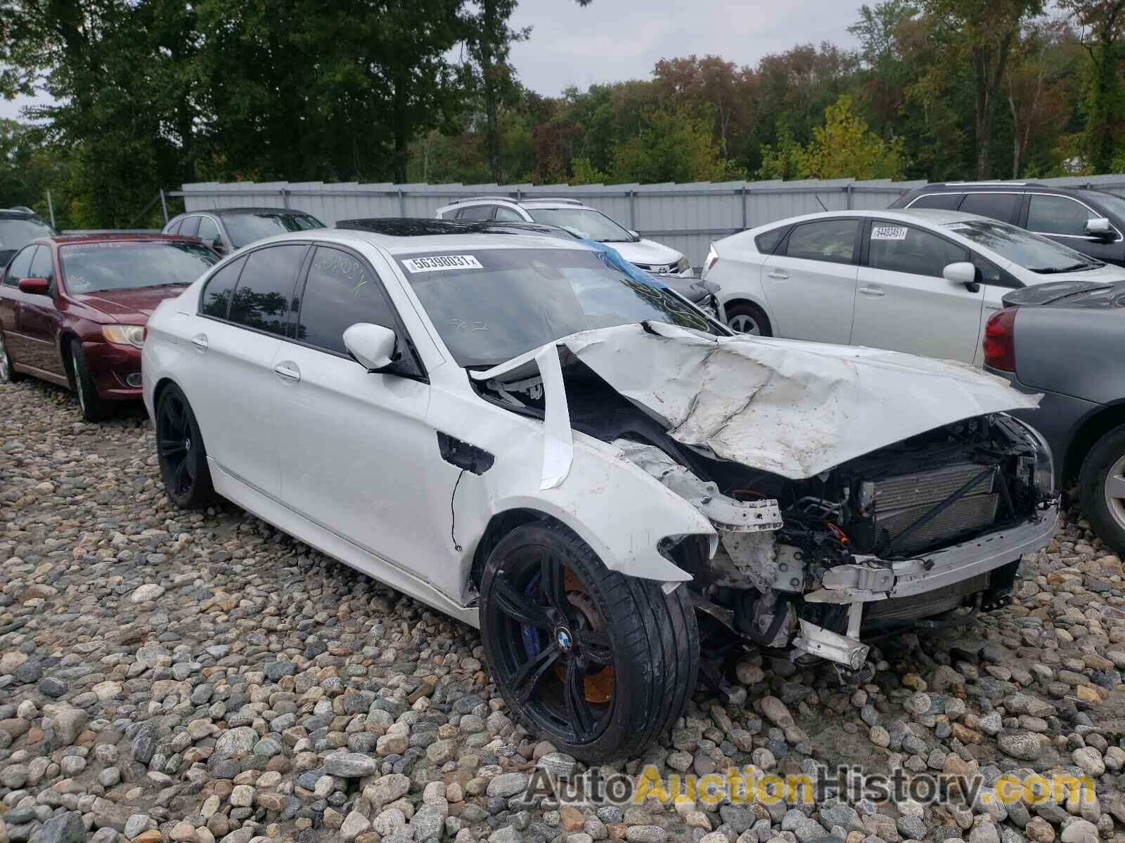 2016 BMW M5, WBSFV9C53GD595865