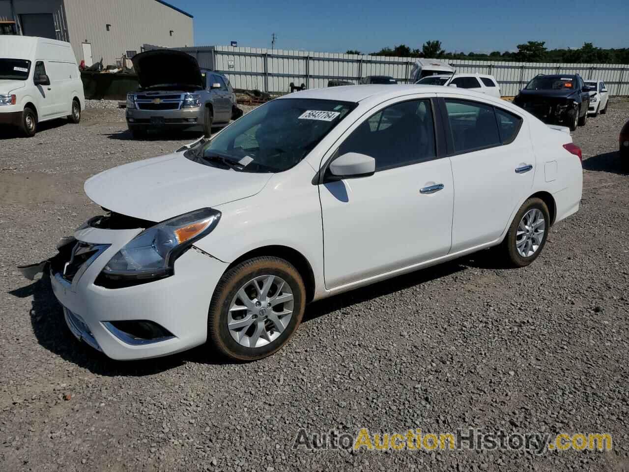 NISSAN VERSA S, 3N1CN7AP4JL868044