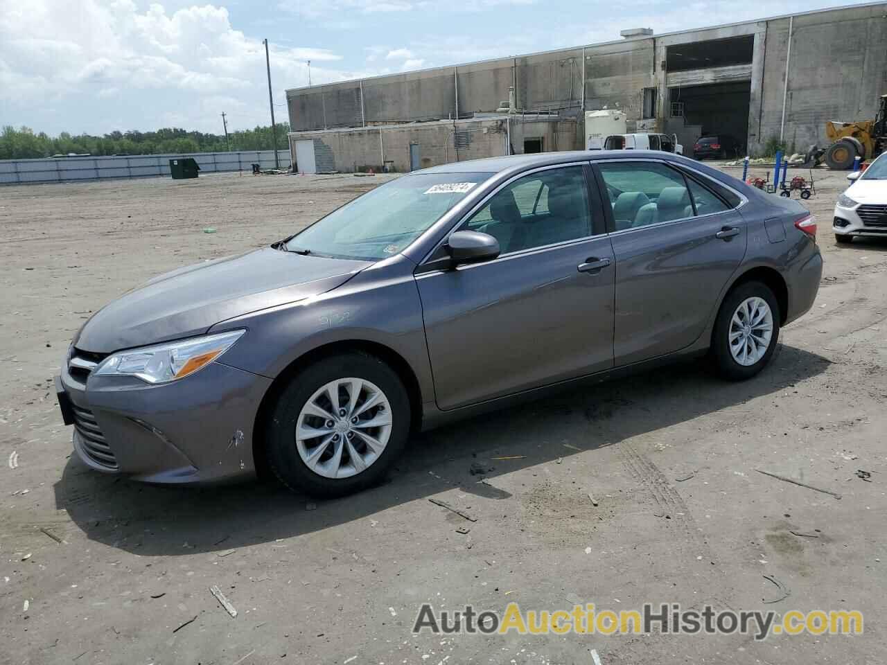 TOYOTA CAMRY LE, 4T4BF1FK1FR473401