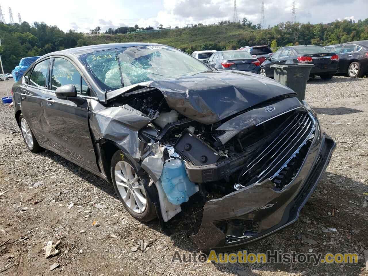 2020 FORD FUSION SE, 3FA6P0LU7LR163419