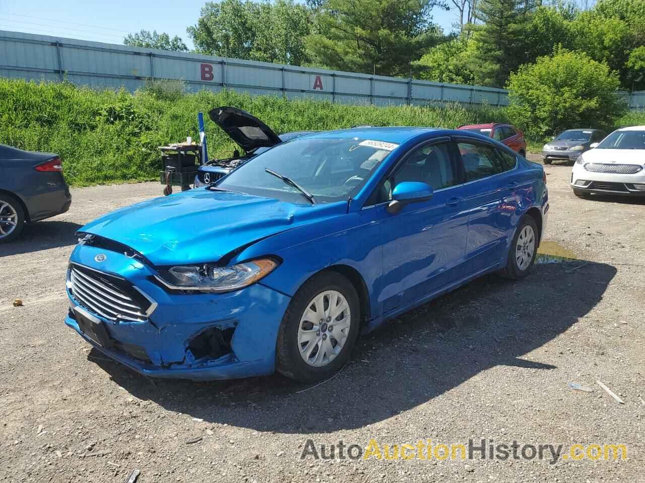 FORD FUSION S, 3FA6P0G76KR281268