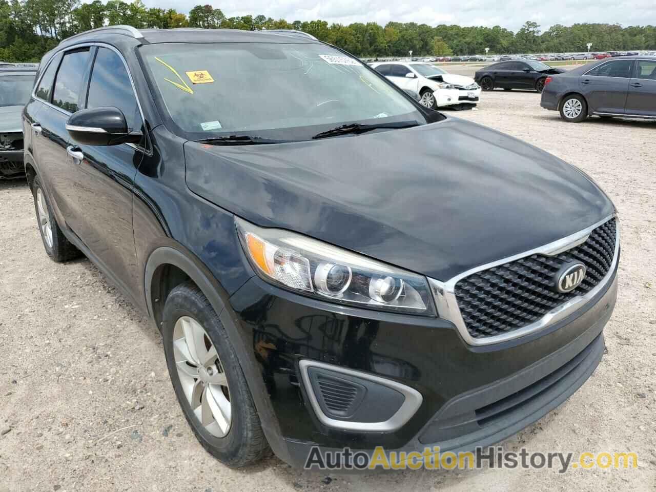 2016 KIA SORENTO LX, 5XYPG4A30GG158644